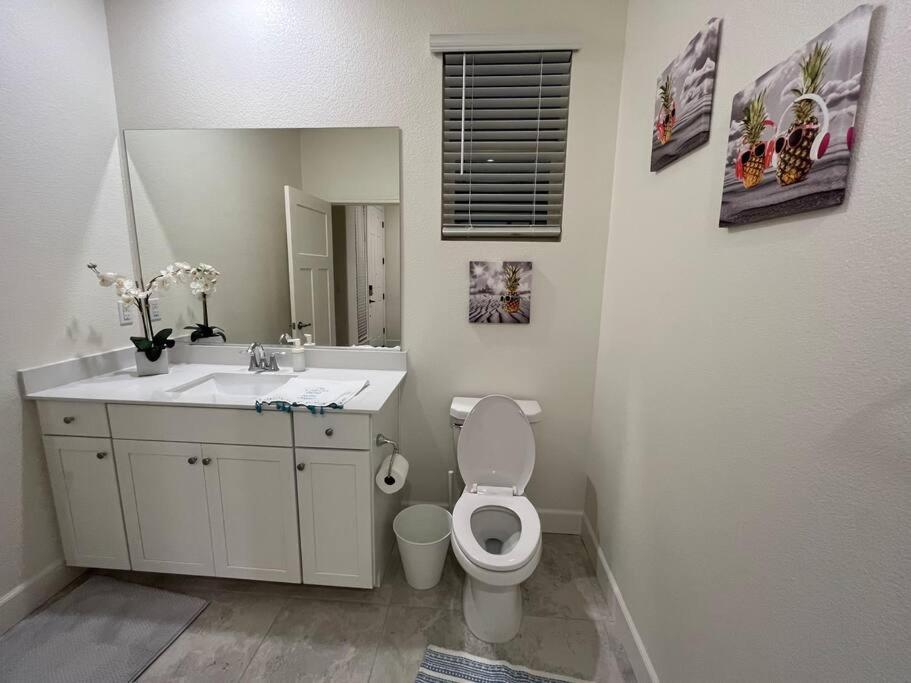 Brand-New, Beautiful & Stylish Home In Sacramento! Exteriör bild