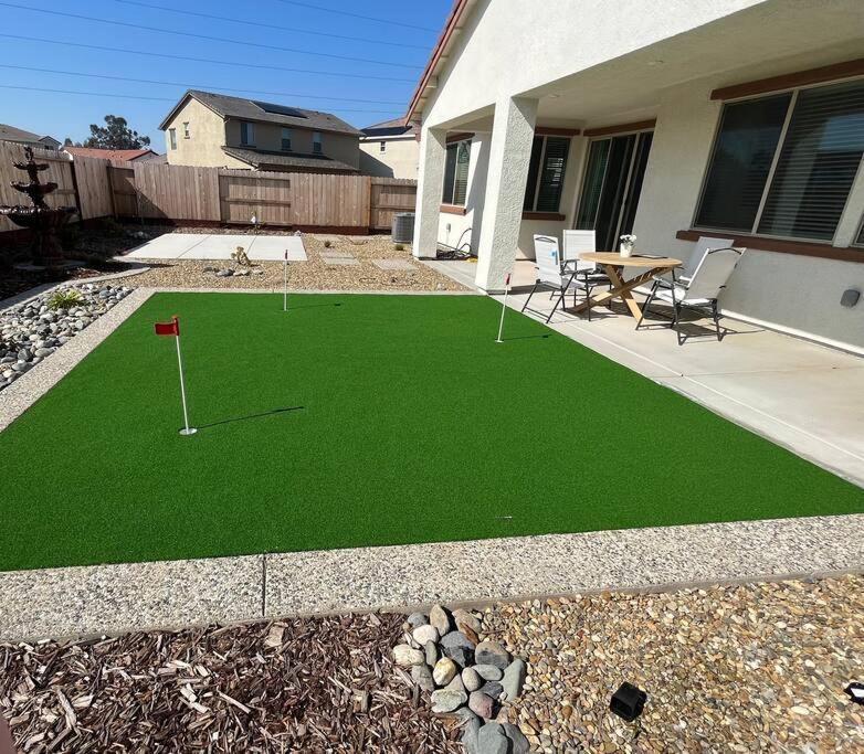 Brand-New, Beautiful & Stylish Home In Sacramento! Exteriör bild